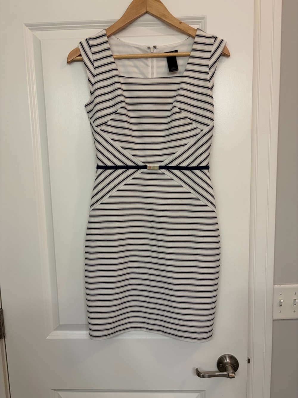 Ann Taylor White and Navy Striped Sleeveless Sheath Dress
